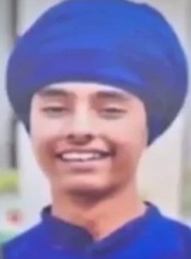 तीन दोस्तों ने जहरीला पदार्थ निगला, दूसरे की भी मौत, तीसरे का इलाज जारी तीन दोस्तों ने जहरीला पदार्थ निगला, दूसरे की भी मौत, तीसरे का इलाज जारी