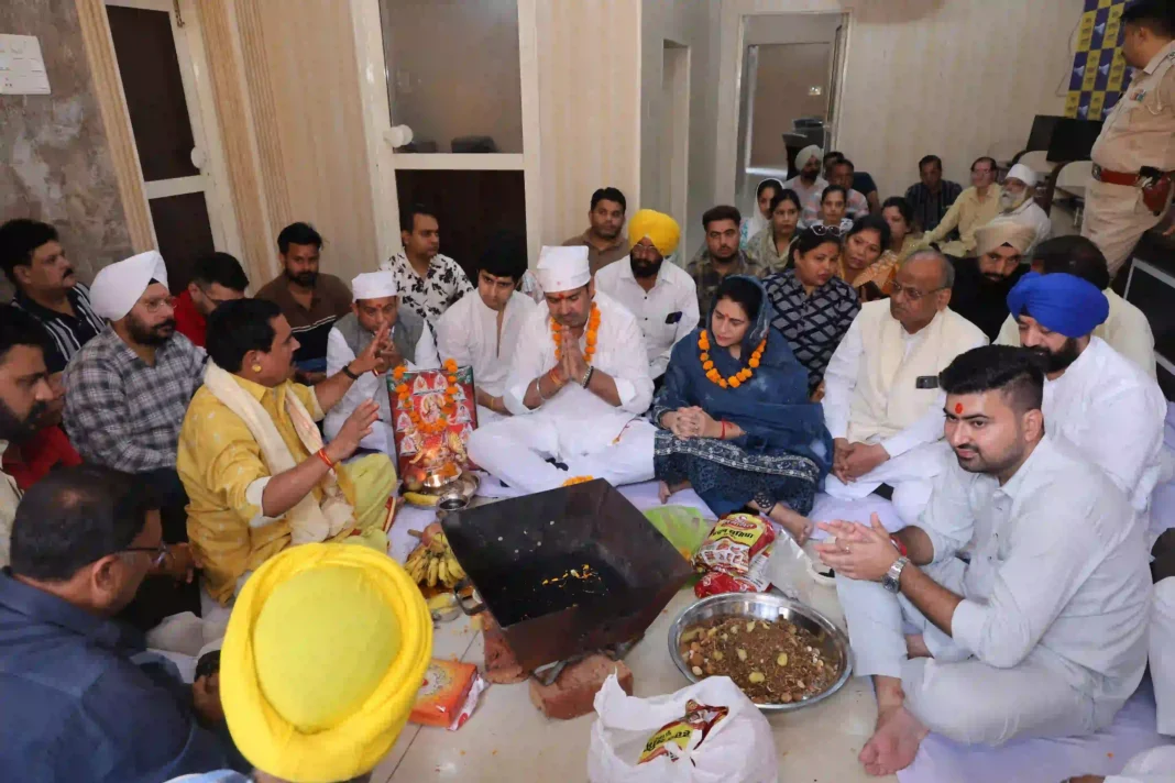 जालंधर नॉर्थ में आम आदमी पार्टी के नए दफ्तर का उद्घाटन, हलका इंचार्ज वनीत धीर लोगों की दिक्कतों का हल करेंगे जालंधर नॉर्थ में आम आदमी पार्टी के नए दफ्तर का उद्घाटन, हलका इंचार्ज वनीत धीर लोगों की दिक्कतों का हल करेंगे