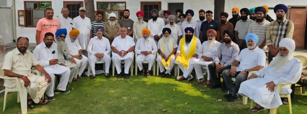 करोड़ों का कर्ज लेकर पंजाब को खोखला कर रही सरकार, नशे पर भी नहीं लग रही नकेल : मन्नण करोड़ों का कर्ज लेकर पंजाब को खोखला कर रही सरकार, नशे पर भी नहीं लग रही नकेल : मन्नण